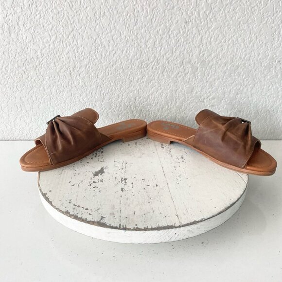 Lane Boots Womens Western Sandals 6.5 Brown Casual Cowgirl Slip on Buckle Flats - Picture 7 of 10